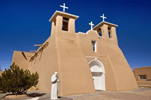 Mission San Francisco de Asis - beautiful mission in adobe building style Mission San Francisco de Asis - beautiful mission in adobe building style