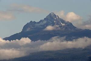 Images Dated 12th December 2010: Mount Kilimanjaro - Mawenzo Peak