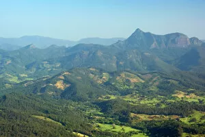 Images Dated 3rd October 2008: Mount Warning - evening view from Best of All Lookout towards the Border Range National Park in
