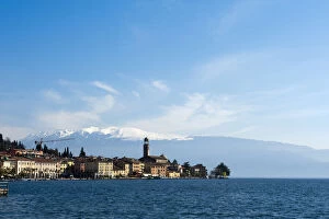 Images Dated 28th November 2012: Salo, Lago di Garda, Lombardia, Italy