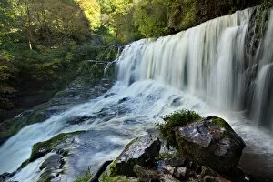 Images Dated 12th October 2012: Sgwd Isaf Clun Gwyn waterfall on the river Mellte in the Brecon Beacons - October - Mid-Wales - UK