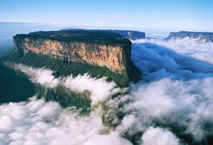 South America Collection: Venezuela Mount Roraima from the north