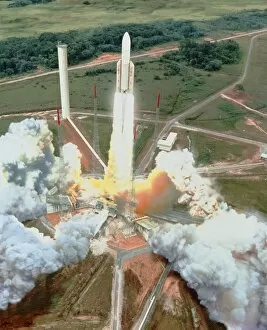 Images Dated 1st May 2003: Artists impression of the launch of an Ariane 5