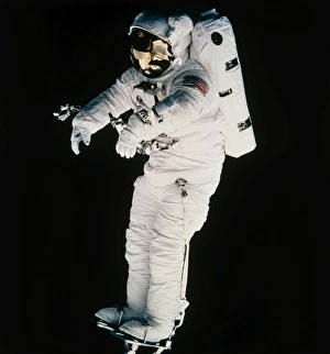 Astronaut Wisoff on RMS arm, STS-57 EVA Astronaut Wisoff on RMS arm, STS-57 EVA