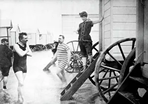 Huts Gallery: Beach bathing machines, 1913