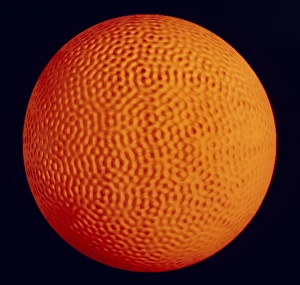 Images Dated 26th June 1990: Computer simulation of solar oscillations