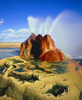 Images Dated 3rd July 1998: Fly Geyser in the Black Rock Desert, Nevada, USA