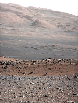 2012 Gallery: Gale Crater landscape, Mars C014 / 4935