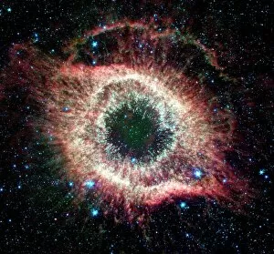 Dust Gallery: Helix nebula, infrared Spitzer image