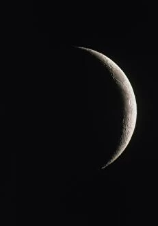 Images Dated 27th April 1999: Optical image of a waxing crescent Moon