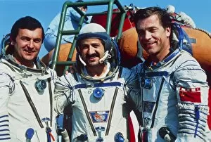 Images Dated 12th November 1988: Soviet cosmonauts