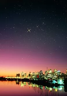 Images Dated 22nd January 1993: Starry sky over Vancouver