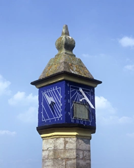 Sundials on the Countess Pillar, Cumbria Sundials on the Countess Pillar, Cumbria