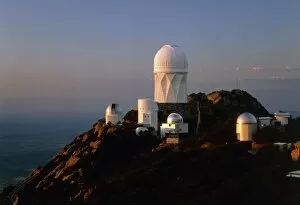 Images Dated 16th February 1998: Telescope domes at the Kitt Peak Observatory
