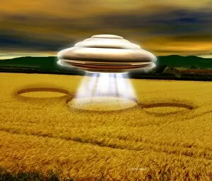 Images Dated 28th November 2002: UFO making a crop circle