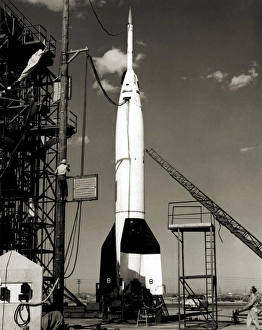 Images Dated 17th January 2005: V-2 bumper rocket launch in USA