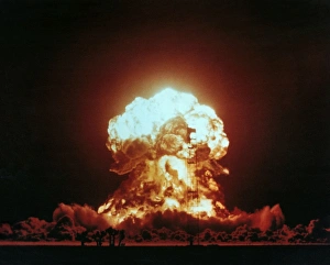 nuclear missile explosion wallpaper