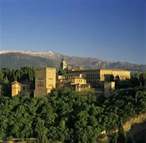 Alhambra Palace, UNESCO World Heritage Site, and Sierra Nevada mountains, Granada, Andalucia, Spain, Europe