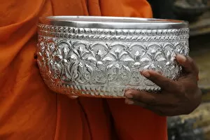 Images Dated 22nd July 2007: Alms bowl, Kathmandu, Nepal, Asia