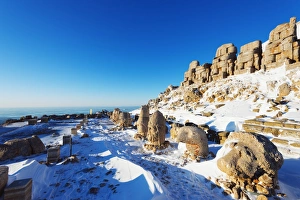 Antiochos Sanctuary, eastern entrance, Nemrut Dagi (Mount Nemrut), UNESCO World Heritage Site Antiochos Sanctuary, eastern entrance, Nemrut Dagi (Mount Nemrut), UNESCO World Heritage Site
