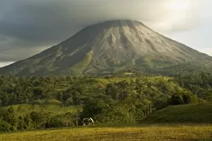 Graze Gallery: Arenal Volcano near La Fortuna, Costa Rica