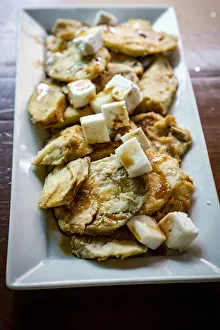 Baked eggplant with cheese and palm honey (Berenjenas con Queso Y Miel De Palma) Baked eggplant with cheese and palm honey (Berenjenas con Queso Y Miel De Palma)