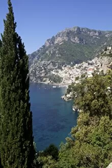 Images Dated 29th April 2010: The bay and the village of Positano on the Amalfi Coast, UNESCO World Heritage Site