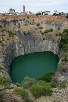 Kimberley Gallery: The Big Hole, part of Kimberley diamond mine which yielded 2722 kg of diamonds, Northern Cape