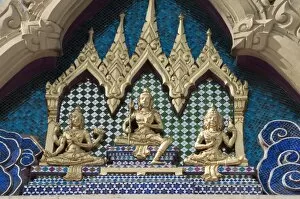 Buddhas at Sukhothai Traimit temple, Bangkok, Thailand, Southeast Asia, Asia