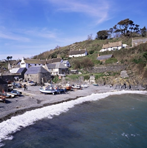 Cadgwith, The Lizard, Cornwall, England, United Kingdom, Europe Cadgwith, The Lizard, Cornwall, England, United Kingdom, Europe