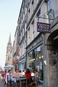Dining Gallery: Cafe during Edinburgh Festival