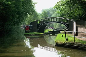 Prints of Canal in Jericho district of city, Oxford, Oxfordshire, England, United Kingdom, Europe Oxfordshire Prints: Oxford Canal Print: Jericho District, Oxfordshire, England