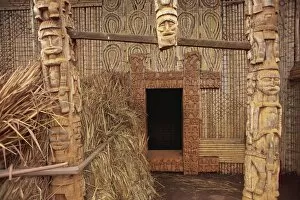 Carvings Gallery: Carved doorway, Chefferie, Bandjoun, Cameroon, West Africa, Africa
