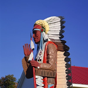 Carvings Gallery: Carving of Native American, Mohawk Trail, Massachusetts, New England, United States of America