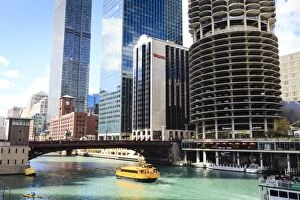 Images Dated 23rd September 2012: Chicago River and towers, Chicago, Illinois, United States of America, North America