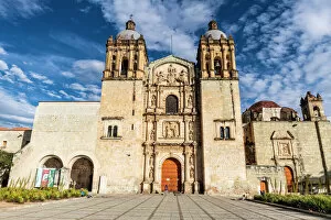 Places Of Worship Gallery: Church of Santo Domingo de Guzman, Oaxaca, Mexico, North America