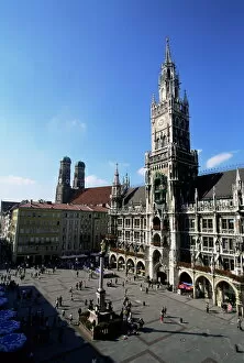 Clock Tower Gallery: City Hall on Marienplatz