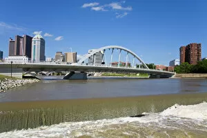 Water Fall Gallery: City skyline and Main Street Bridge over the Scioto River, Columbus, Ohio