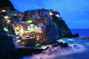 Related Images Collection: Clifftop village of Manarola, Cinque Terre, UNESCO World Heritage Site