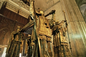 Coffin with the assumpted bones of Christopher Columbus Coffin with the assumpted bones of Christopher Columbus