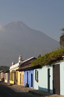 Colonial buildings and Volcan de Agua, Antigua, Guatemala Colonial buildings and Volcan de Agua, Antigua, Guatemala