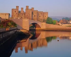 Castles and Town Walls of King Edward in Gwynedd Collection: Conwy Castle