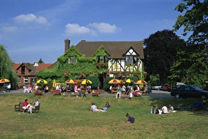 Crown Inn, Cookham, Berkshire, England, United Kingdom, Europe