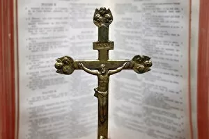 Images Dated 22nd October 2008: Crucifix and Bible, Saint Gervais, Haute Savoie, France, Europe