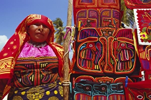 Cuna indian woman displays her molas (traditional garments) Cuna indian woman displays her molas (traditional garments)