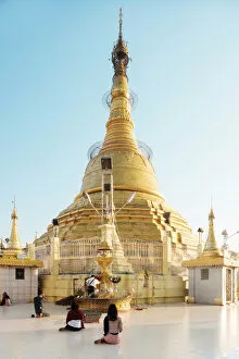 Burmese Collection: Dawn at Botahtaung Pagoda, Yangon (Rangoon), Myanmar (Burma), Asia