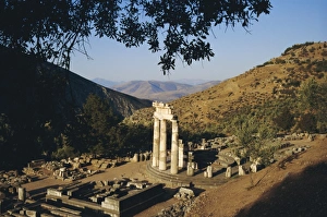 <b class=qtipBold><figcaption>Delphi, Sanctuary of Athena</figcaption></b><br>Delphi, Sanctuary of Athena, Greece, Europe<br><em>© Robert Harding 2008 - All Rights Reserved</em> Delphi, Sanctuary of Athena