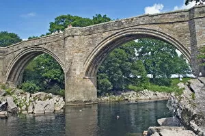 Images Dated 3rd January 2000: Devils Bridge, Kirkby Lonsdale, Cumbria, England, United Kingdom, Europe