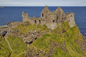 Dunluce Castle, near Portrush, County Antrim, Ulster, Northern Ireland, United Kingdom Dunluce Castle, near Portrush, County Antrim, Ulster, Northern Ireland, United Kingdom