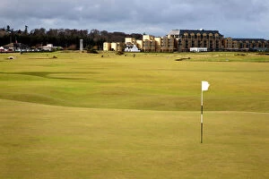 St Andrews Collection: Eighteenth Green at The Old Course, St. Andrews, Fife, Scotland, United Kingdom, Europe
